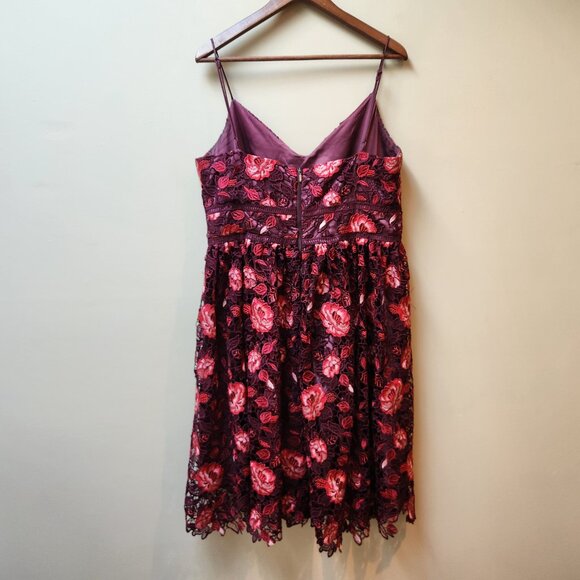 Ever New Pink Floral Lace Midi Dress - Picture 9 of 10